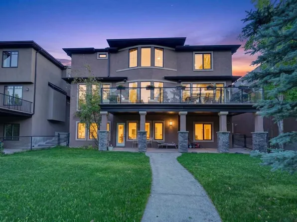 2646 S Evercreek Bluffs Way SW, Calgary, AB T2Y 4V7