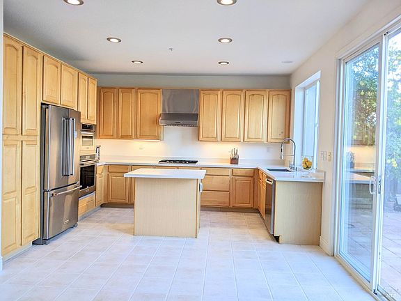 5th image of 16 Independence Drive