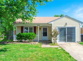 1933 Aquamarine Dr, Virginia Beach, VA 23456