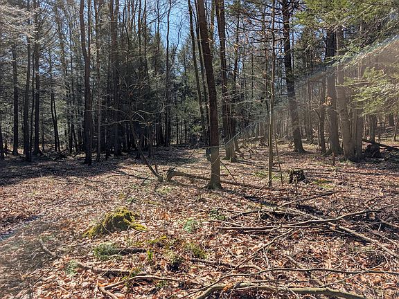 5th image of Friendly Acres Rd