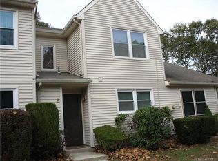8 Pin Oak Ln, Little Egg Harbor, NJ 08087