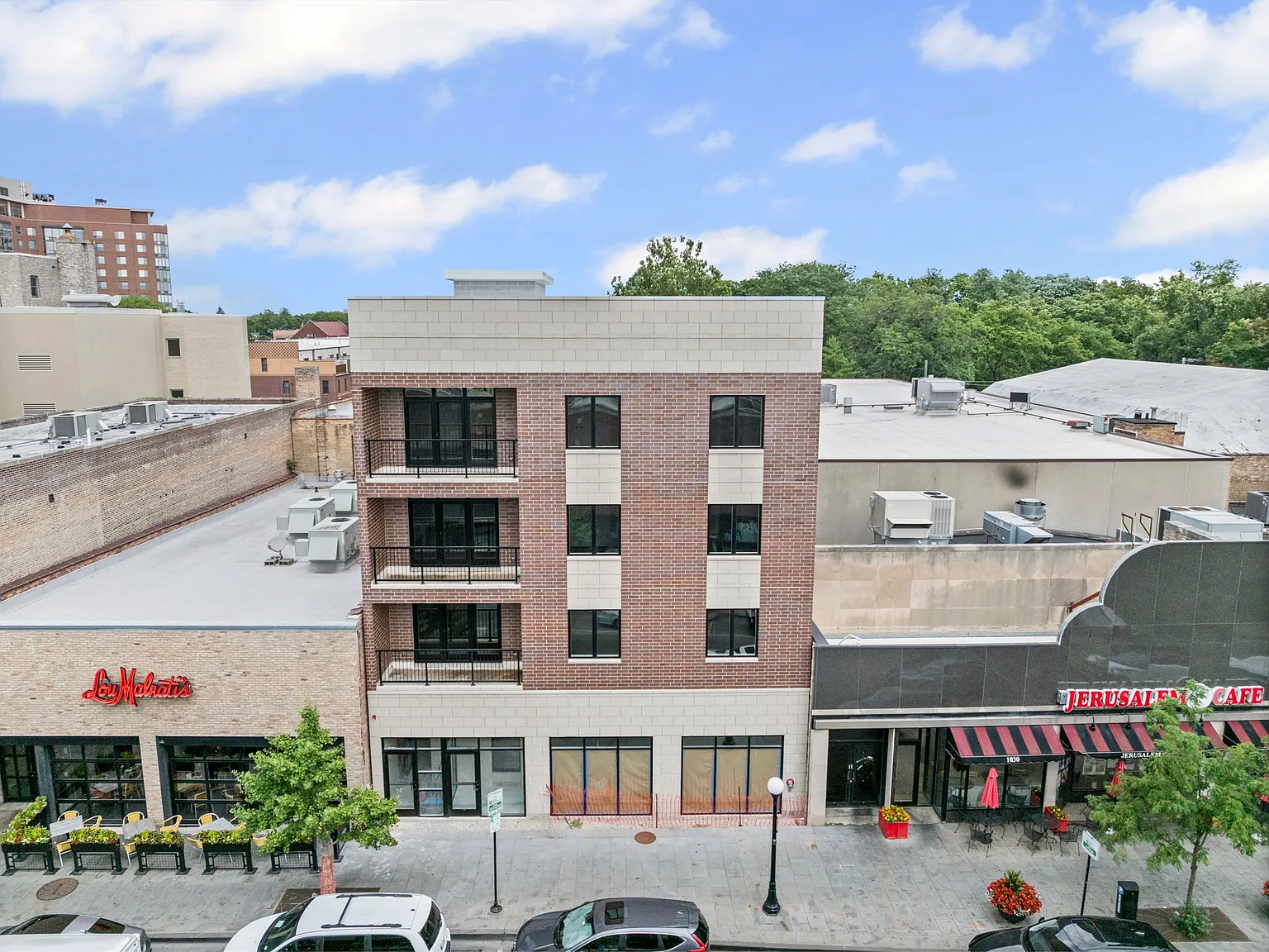 2 bed, 1600 sqft, $3,800 — Photo 1