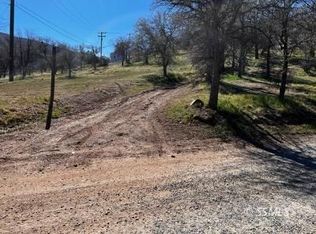 3004 Cook Peak Rd, Lake Isabella, CA 93240