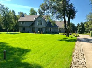 3355 Quaas Dr, West Bend, WI 53095
