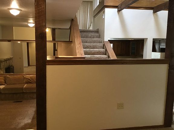 4th image of 4201 N Redmond Ave