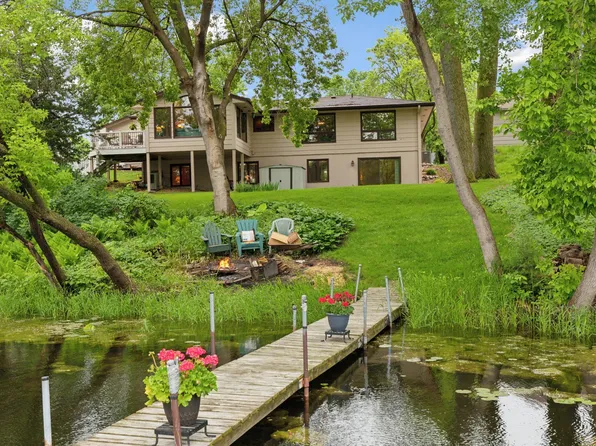 7930 Island Rd, Eden Prairie, MN 55347