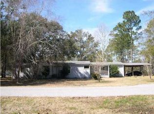 8831 Silverleaf Ave, Southport, FL 32409