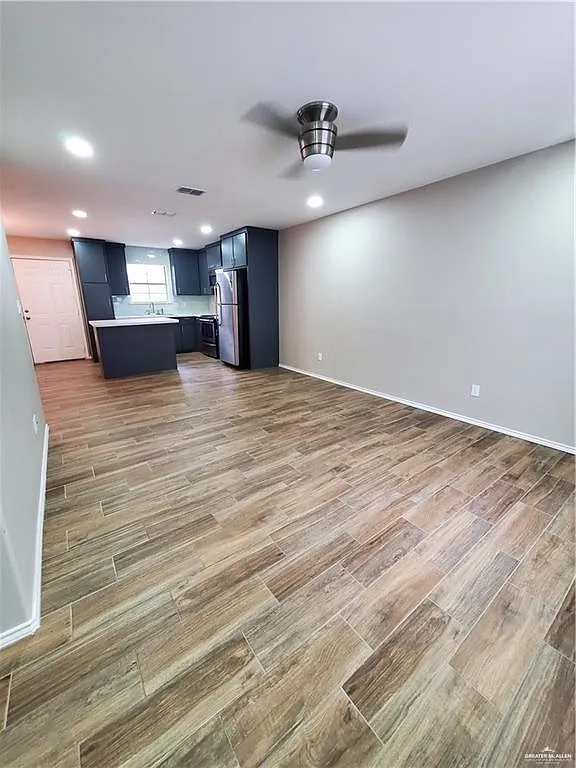 2 bed, 2.0 bath, 1058 sqft, $850 — Photo 3