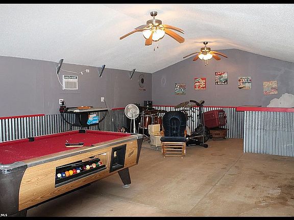 4th image of 19280 Hughen St
