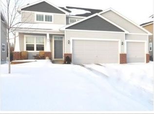 33 124th Ave NE, Blaine, MN 55434