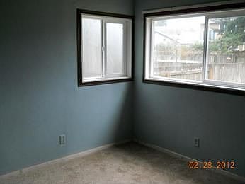 5th image of 5421 SW Louise St