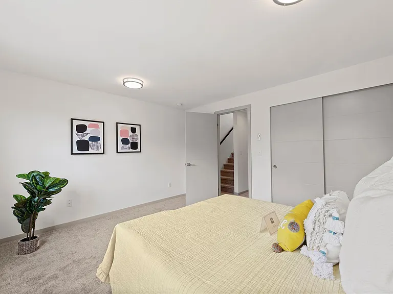 4418 Francis Ave N #B — Photo 17