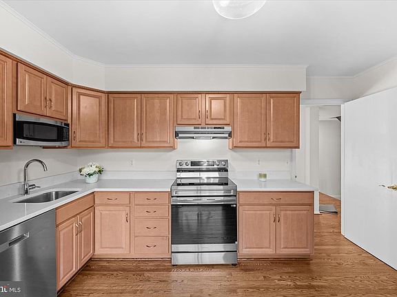 5th image of 4619 Mayhunt Ct