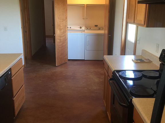 5th image of 5822 S Chuckwagon Ln