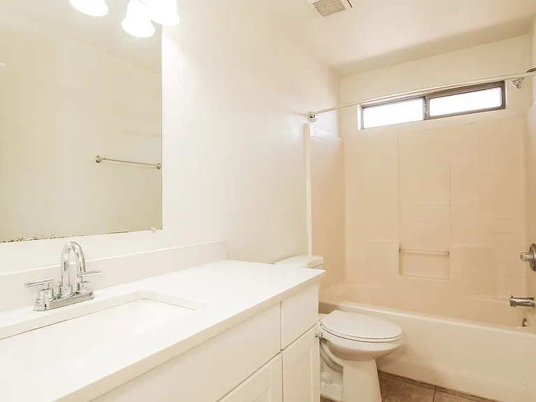 7537 W Georgia Ave — Photo 14