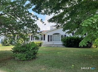 36 Pleasant View Rd, Derby, CT 06418