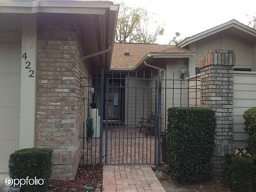 1st image of 422 Evesham Pl