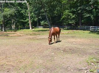 850 Westwood Ave, River Vale, NJ 07675