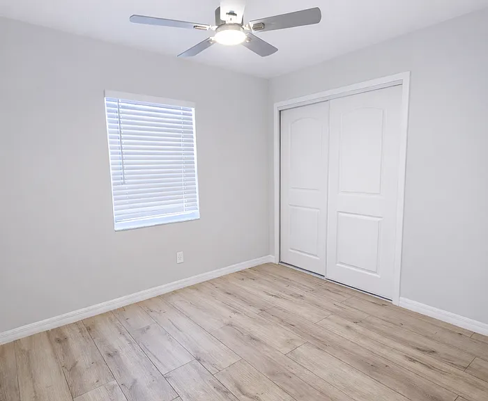 1097 Laurel Oaks Ct — Photo 8