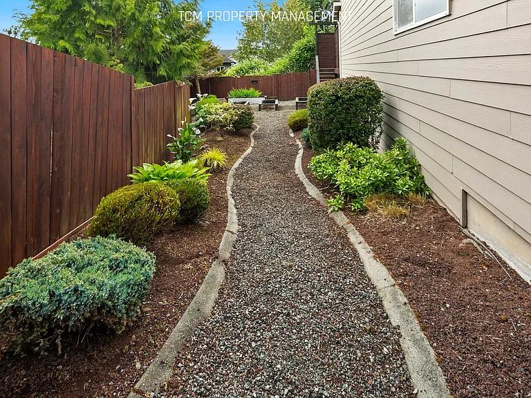 6412 77th Dr NE — Photo 31