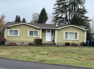 33399 NW E J Smith Rd, Scappoose, OR 97056