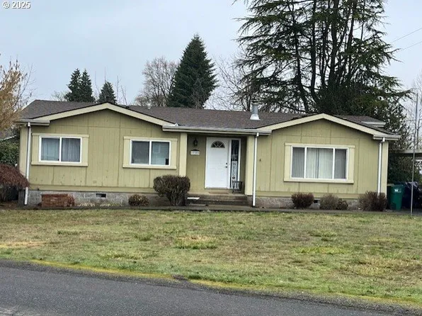 33399 NW E J Smith Rd, Scappoose, OR 97056