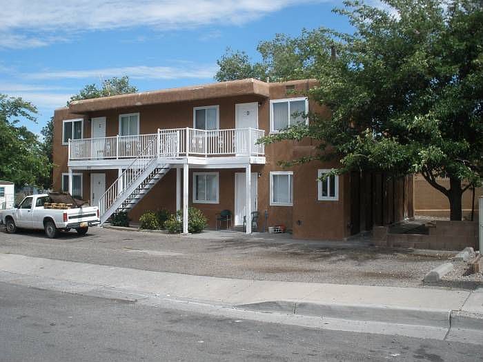 1st image of 3201 Alta Monte Ct NE