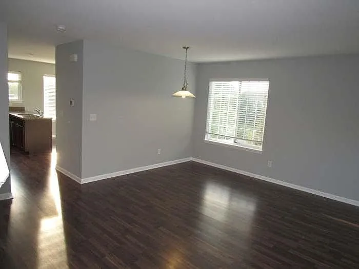 1708 Sandcastle Ln — Photo 4