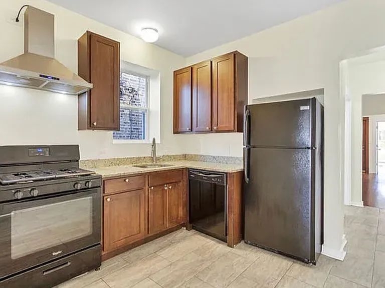 4619 N Central Park Ave #2 — Photo 3