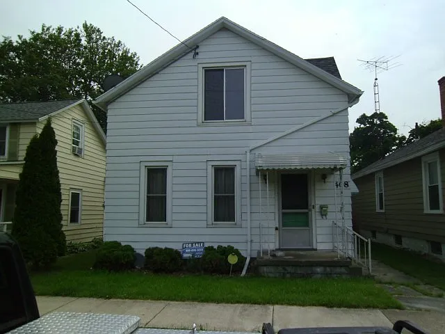 408 Tyler St photo 1