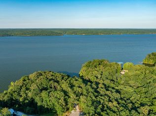 289 Tow Ln, Murray, KY 42071