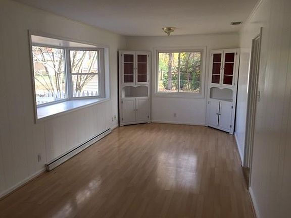 5th image of 3420 W 57th St