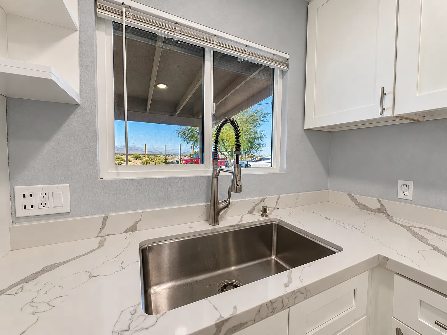 2 bed, 864 sqft, $1,600 — Photo 3
