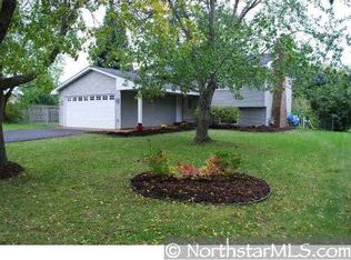 9301 Wedgwood Ln N, Osseo, MN 55369