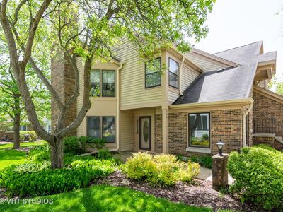 240 Willow Pkwy, Buffalo Grove, IL, 60089