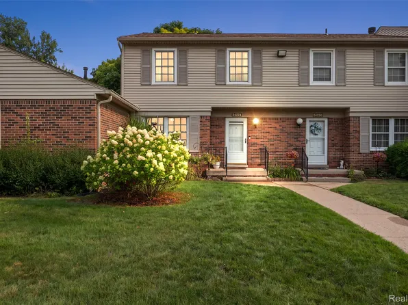24224 Bashian Dr, Novi, MI 48375