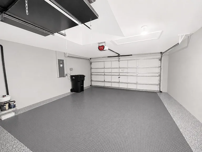 9253 Beaufort Ct — Photo 15