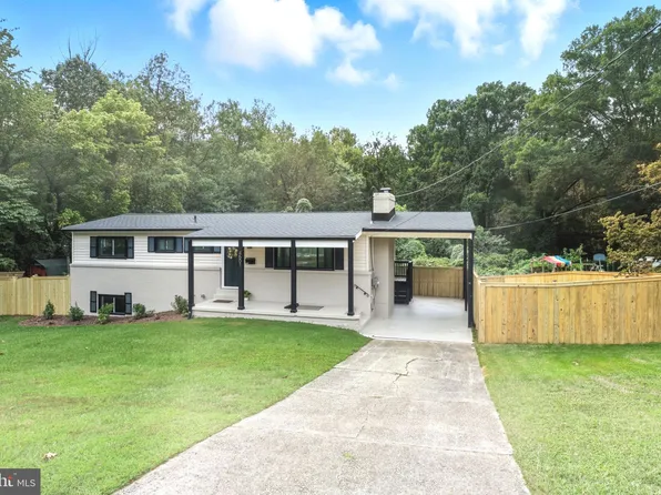 4501 Tipton Ln, Alexandria, VA 22310