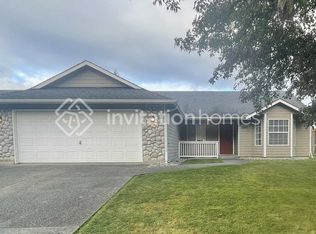 18511 E Country Club Dr, Arlington, WA 98223