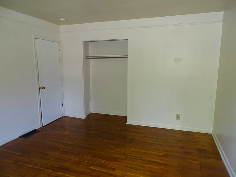 805 College Ave #1 — Photo 13