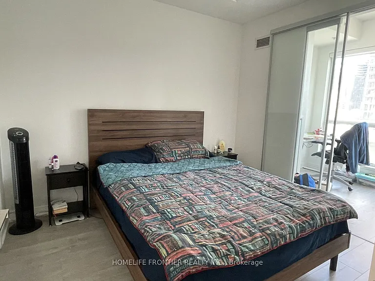 30 Nelson St #1606 — Photo 8