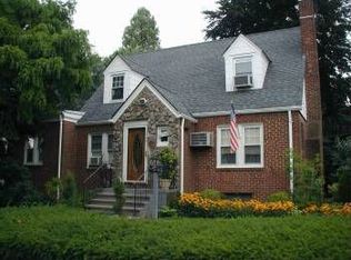 1544 Forest Ave, Baldwin, NY 11510