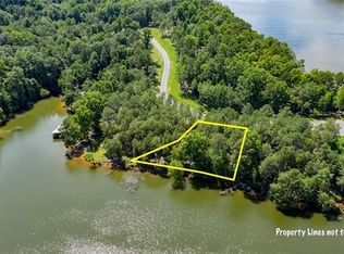 5753 Lake Pointe Dr #10, Granite Falls, NC 28630