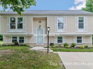 10700 Astoria Dr, Upper Marlboro, MD 20774