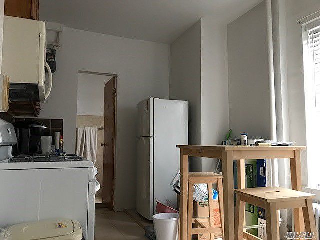 1st image of 3040 32nd St #9