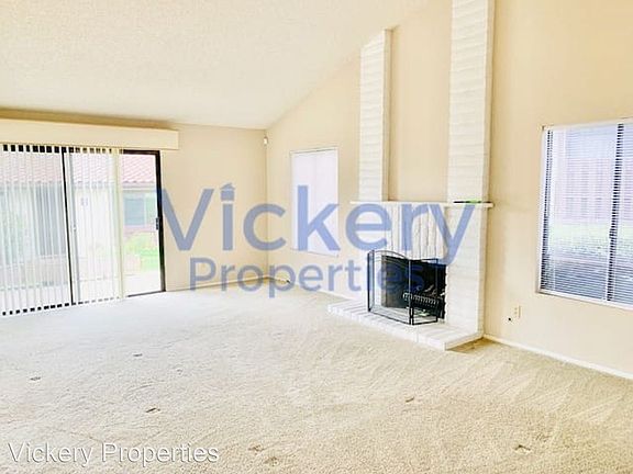 5th image of 2042 Golden Circle Dr