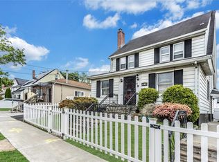 19030 103rd Ave, Hollis, NY 11423