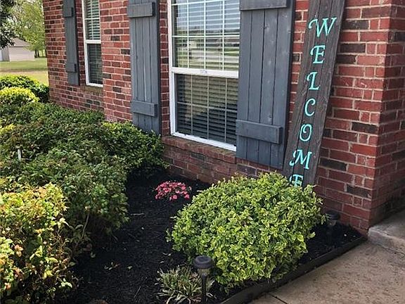 2nd image of 578 Twin Creeks Ln