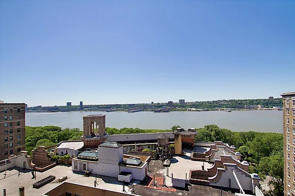 Sold by Corcoran | media 6