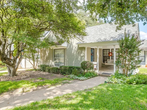 3724 Bellaire Dr N, Fort Worth, TX 76109